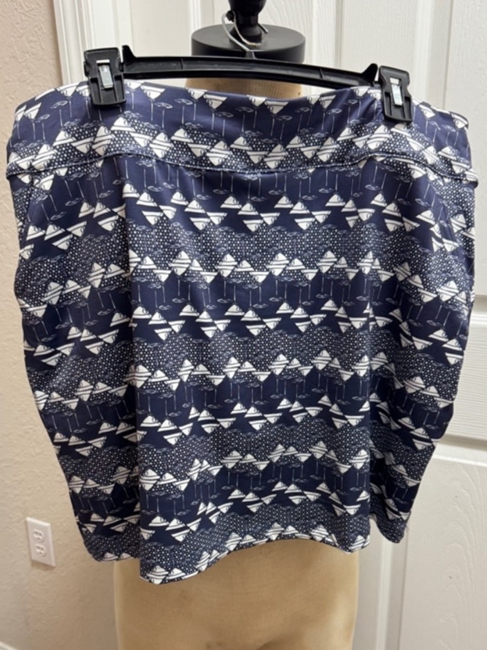 Coral Bay Golf Skort martini glasses blue white stretch waist pockets size large